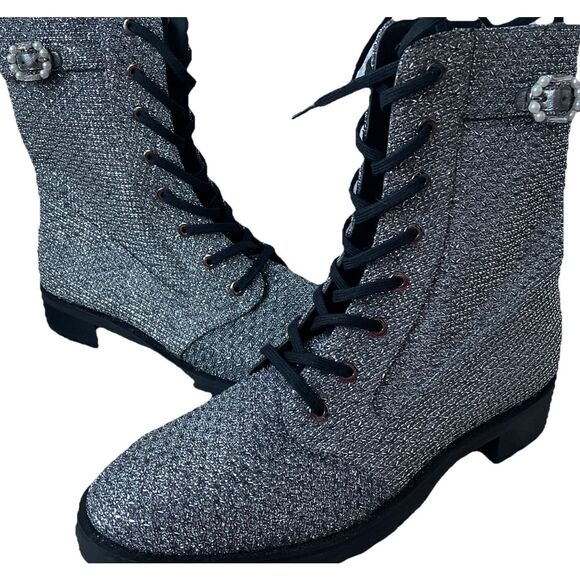 New Stuart Weitzman Dazzle Embellished Lamé Silver Combat Boots MSRP $750 7.5 - Picture 2 of 4